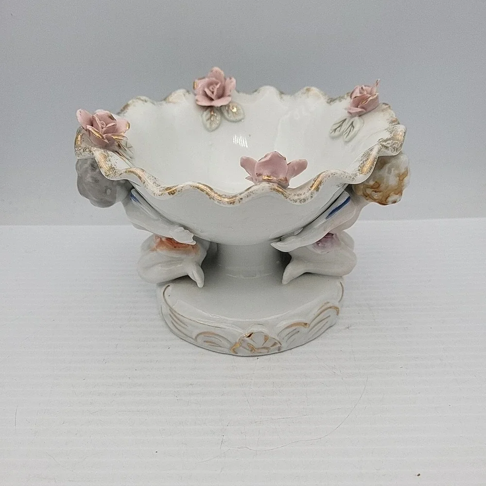 Vintage Ucagco Bisque Cherubs Holding Bowl Hand Painted 5.5